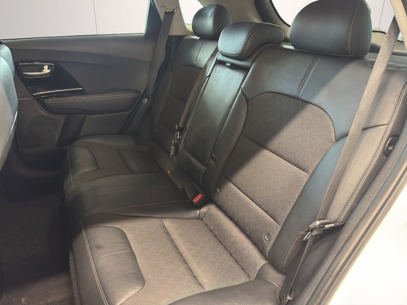 Kia Niro 14 of 26