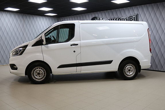 Ford Transit Custom 2 of 18