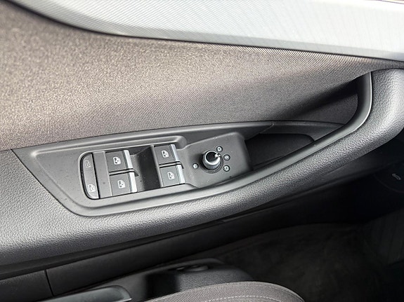 Audi A4 27 of 30