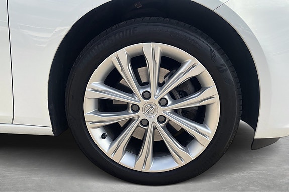 Opel Insignia 9 of 30