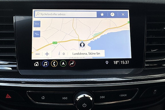 Opel Insignia 18 of 30
