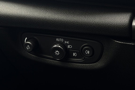 Opel Insignia 23 of 30