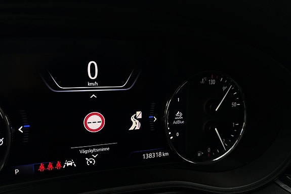Opel Insignia 27 of 30