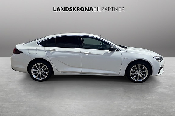 Opel Insignia 4 of 30