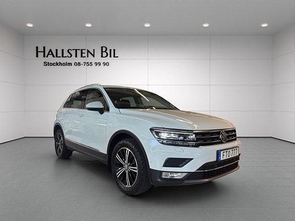 Volkswagen Tiguan 4 of 26