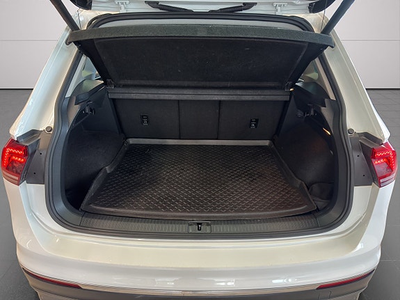 Volkswagen Tiguan 24 of 26