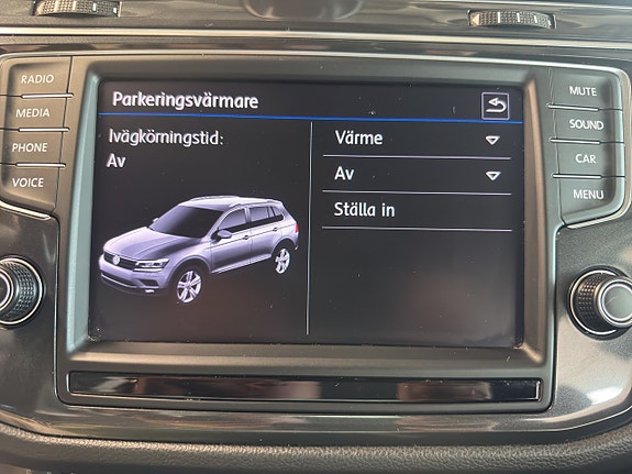 Volkswagen Tiguan 23 of 26