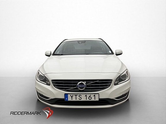 Volvo V60 2 of 26
