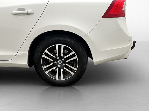 Volvo V60 24 of 26