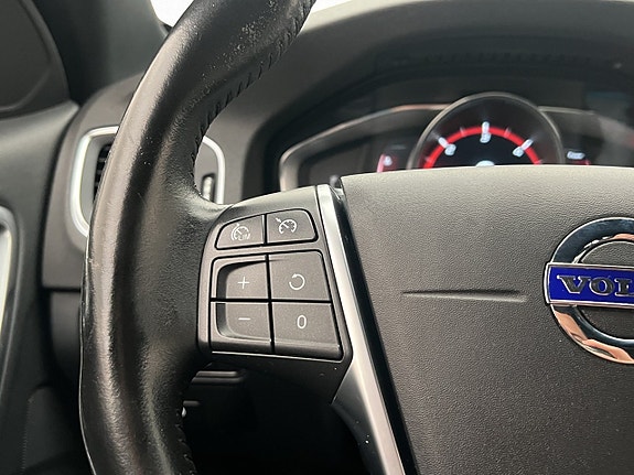 Volvo V60 15 of 26