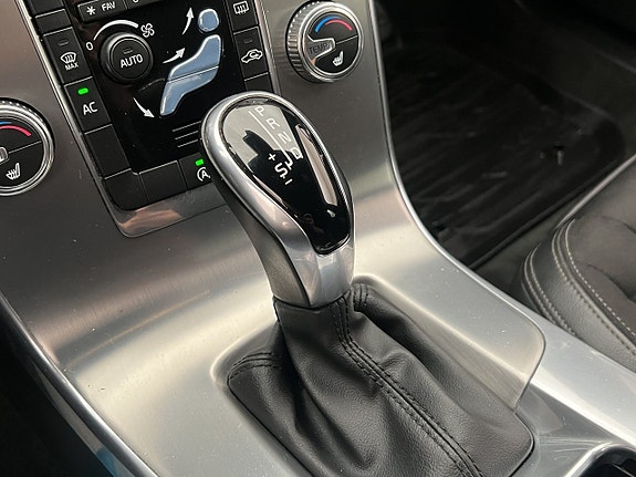 Volvo V60 21 of 26
