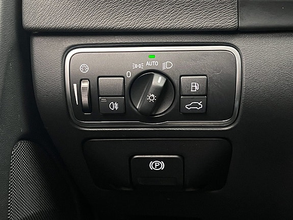 Volvo V60 22 of 26
