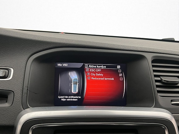 Volvo V60 17 of 26
