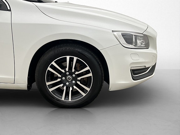 Volvo V60 26 of 26