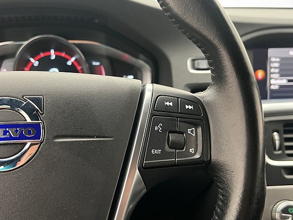 Volvo V60 16 of 26