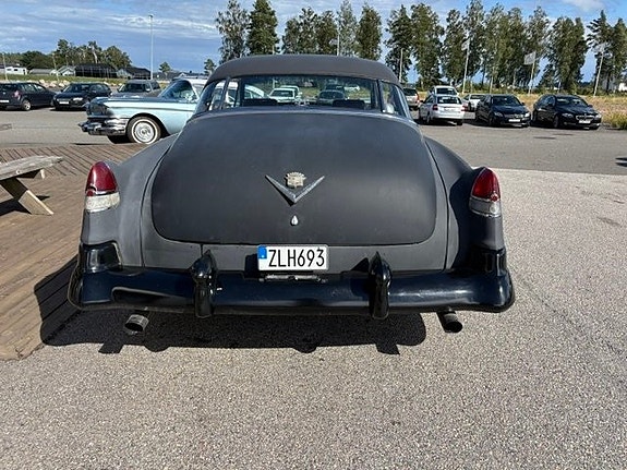 Cadillac Series 62 5 of 12