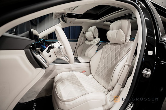 Mercedes-Benz S580 e 18 of 26