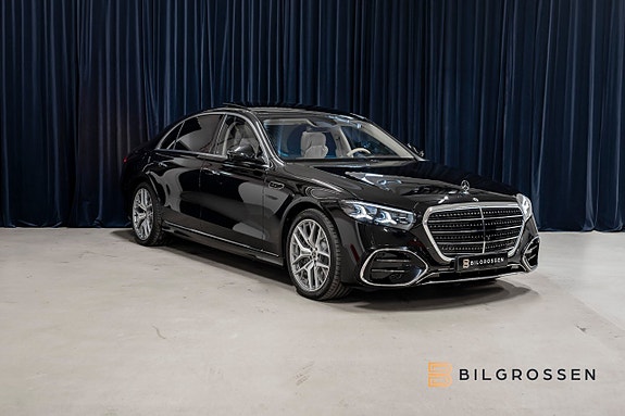 Mercedes-Benz S580 e 7 of 26