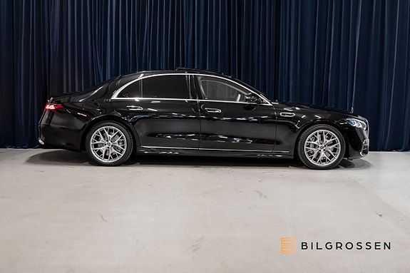 Mercedes-Benz S580 e 6 of 26