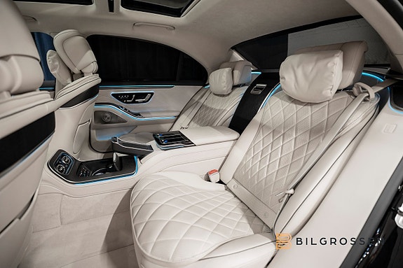 Mercedes-Benz S580 e 20 of 26