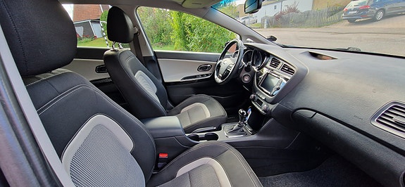 Kia Ceed 5 of 22