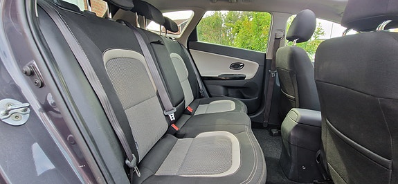 Kia Ceed 4 of 22
