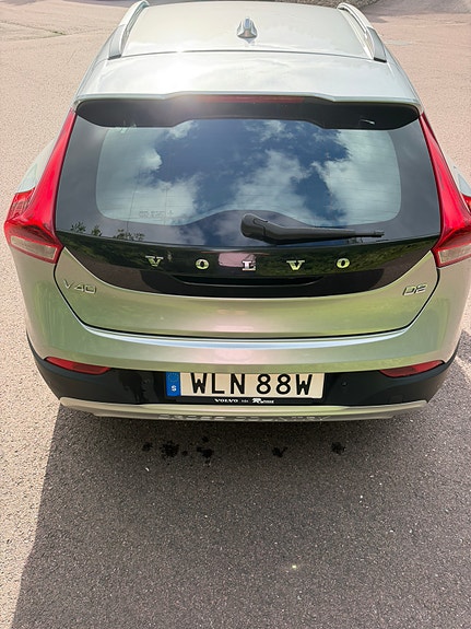 Volvo V40 Cross Country 5 of 5