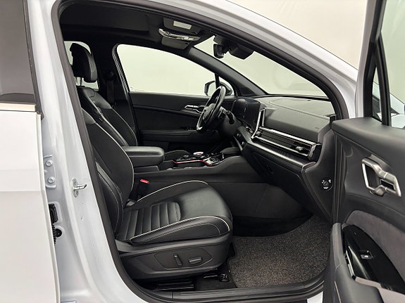 Kia Sportage 21 of 27