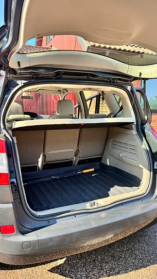 Renault Scenic II 4 of 8