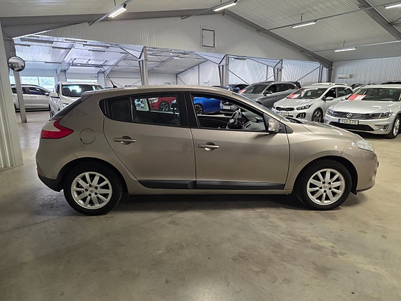 Renault Megane 3 of 10