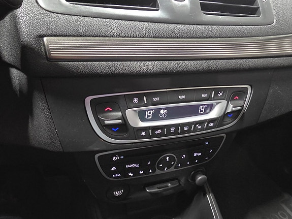 Renault Megane 9 of 10