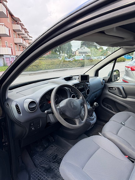 Citroen Berlingo 8 of 8