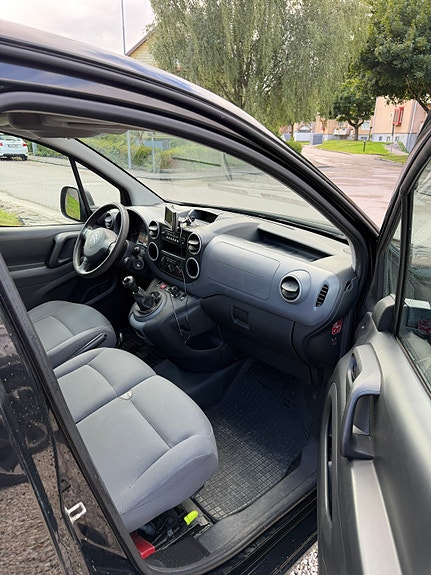 Citroen Berlingo 5 of 8