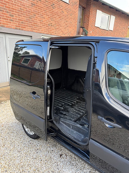 Citroen Berlingo 6 of 8
