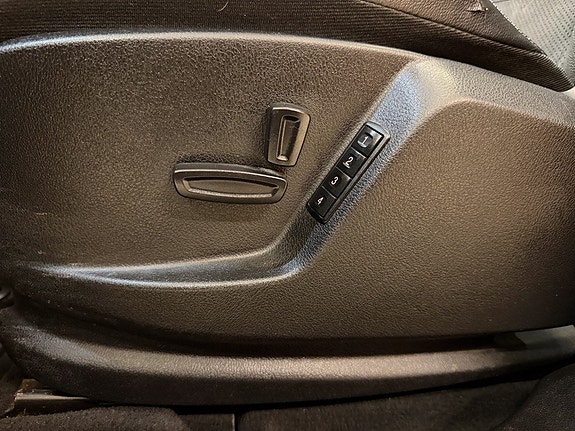 Ford S-MAX 19 of 28