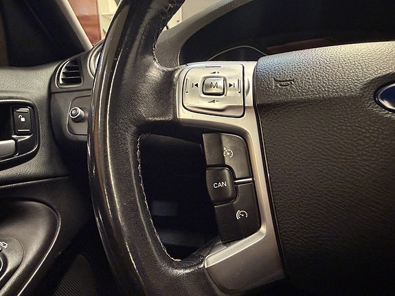 Ford S-MAX 10 of 28