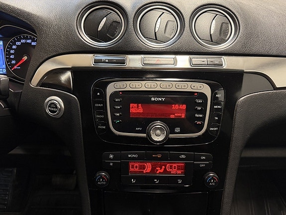 Ford S-MAX 13 of 28