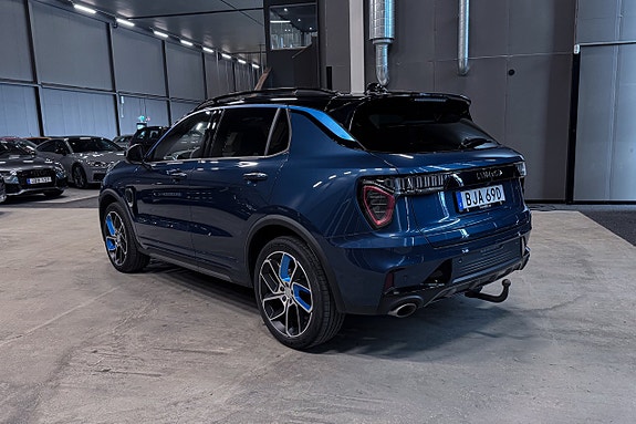 Lynk & Co 01 4 of 23