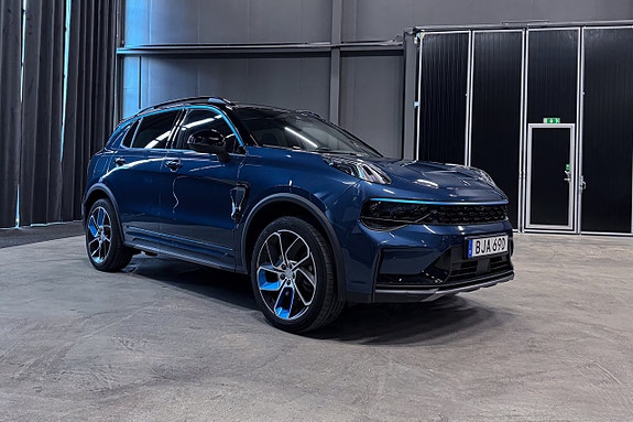 Lynk & Co 01 8 of 23