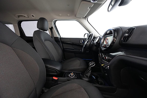 MINI Countryman C 13 of 21