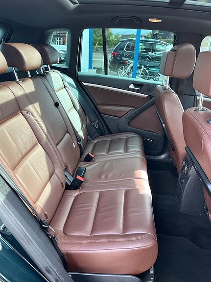 Volkswagen Tiguan 11 of 15
