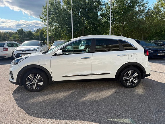 Kia Niro 2 of 22