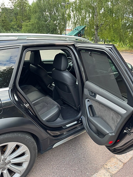 Audi A4 allroad 9 of 9