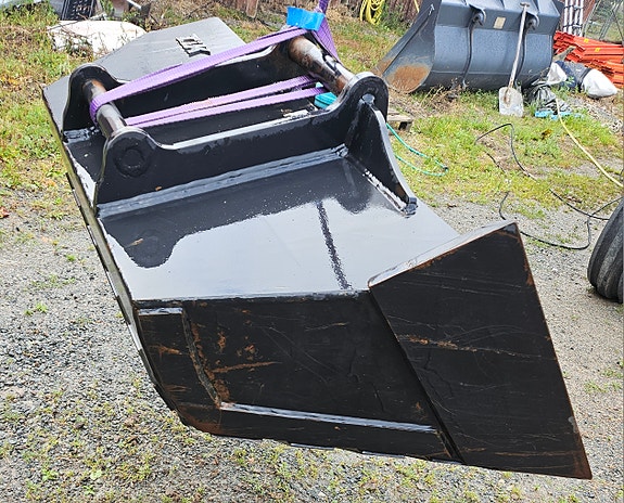 Thoréns i Kil Vägverksskopa S45 2 of 4