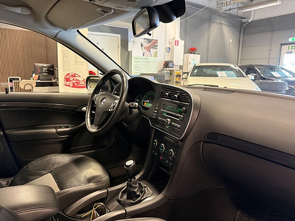 Saab 9-3X 22 of 26