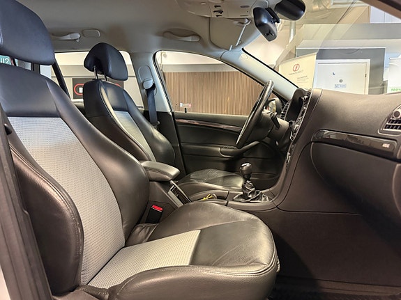 Saab 9-3X 18 of 26