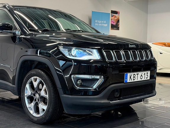 Jeep Compass 6 of 29