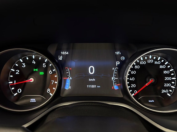 Jeep Compass 20 of 29