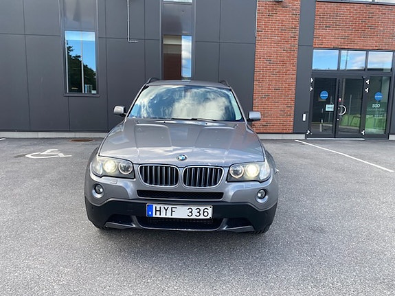 BMW X3 2 of 10