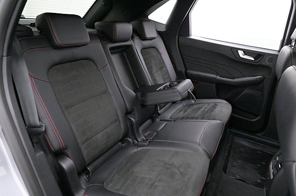Ford Kuga 21 of 27